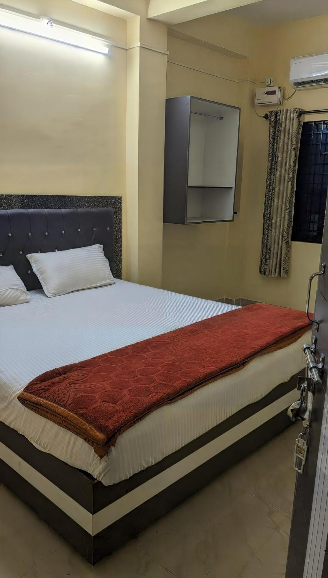 Kamath Inn Māvalli Esterno foto